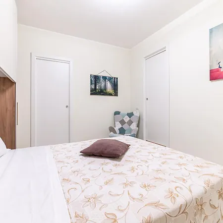 Lägenhet Luca Flat - Tiburtina Train Station & Wi-fi